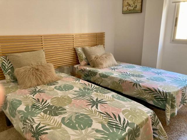 Piles Playa Beach Apartment Экстерьер фото